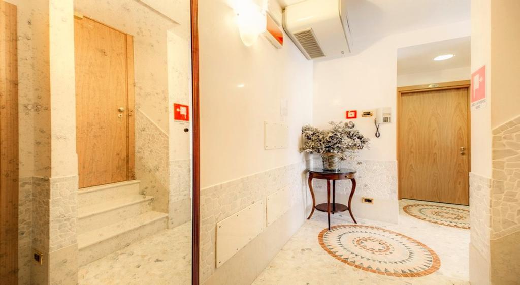Hotel Antica Casa Carettoni à Venise Extérieur photo