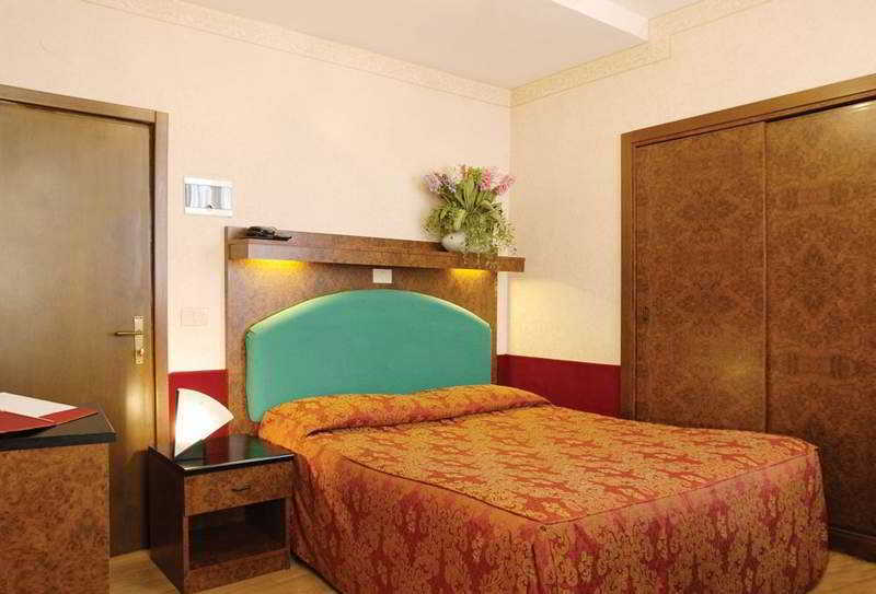 Hotel Antica Casa Carettoni à Venise Chambre photo
